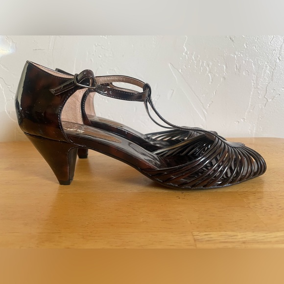 Vintage Tortoise Shell Pumps. Size 8 - Picture 2 of 5